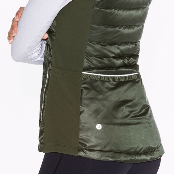 NWT GATOR GREEN LULULEMON DOWN FOR A RUN VEST 2 - Picture 3 of 8